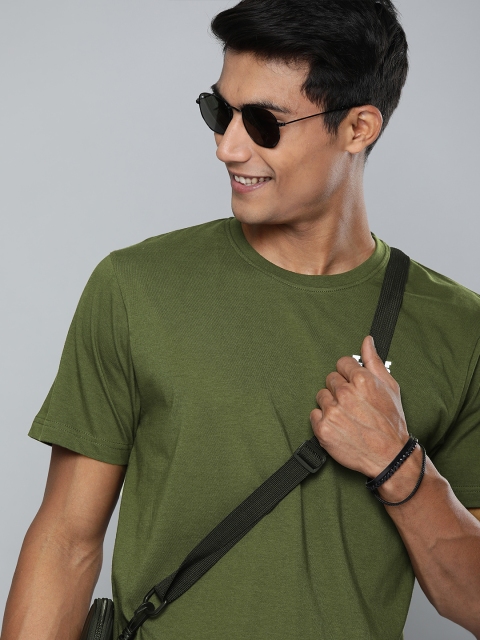 

HERENOW Men Olive Green Solid Round Neck Pure Cotton T-shirt