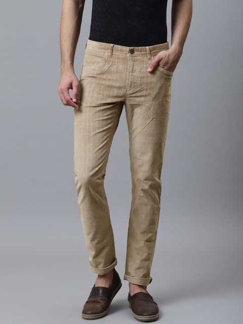 

Blackberrys Men Khaki Slim Fit Self-Checked Corduroy Trousers