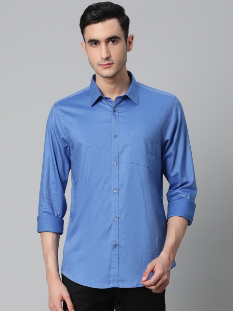 

Blackberrys Men Blue Slim Fit Knitted Solid Casual Shirt