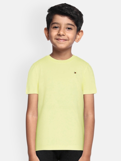 

Tommy Hilfiger Boys Yellow Solid Organic Cotton Round Neck T-shirt