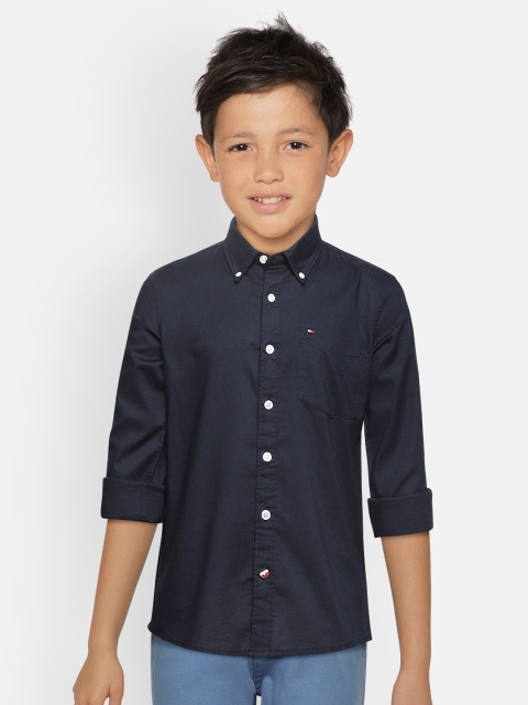 

Tommy Hilfiger Boys Navy Blue Regular Fit Solid ESSENTIAL OXFORD Casual Shirt