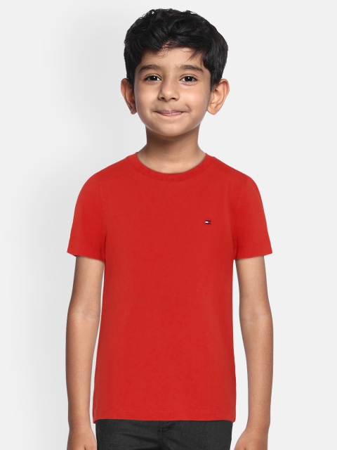 

Tommy Hilfiger Boys Red Solid Round Neck T-shirt