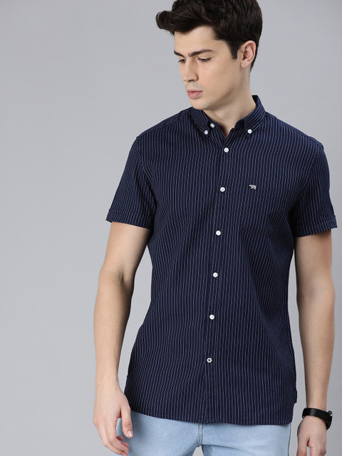 

THE BEAR HOUSE Men Navy Blue & White Slim Fit Striped Denim Casual Shirt