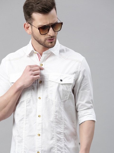 

Solid Styles Men White Smart Slim Fit Solid Casual Shirt