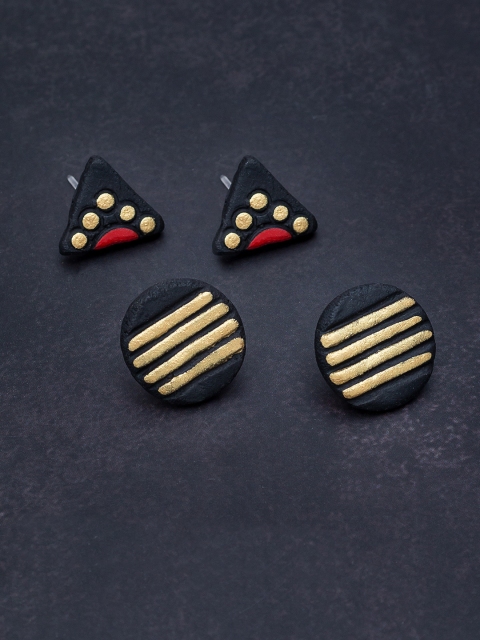 

Golden Peacock Set of 2 Black & Gold-Toned Terracotta Handcrafted Geometric Studs