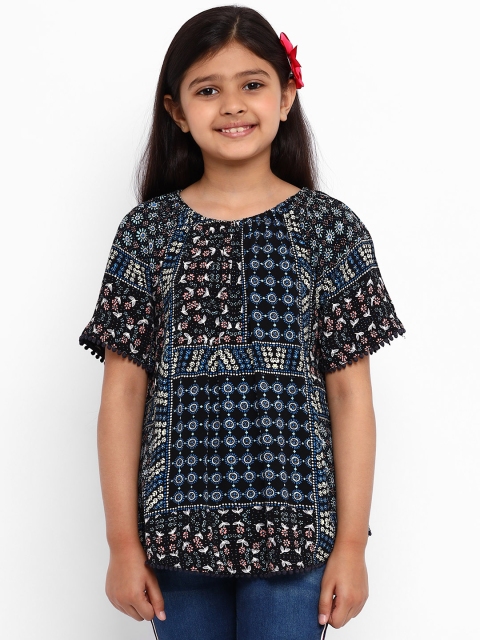 

Natilene Girls Black & Blue Ethnic Printed Off-Shoulder Top