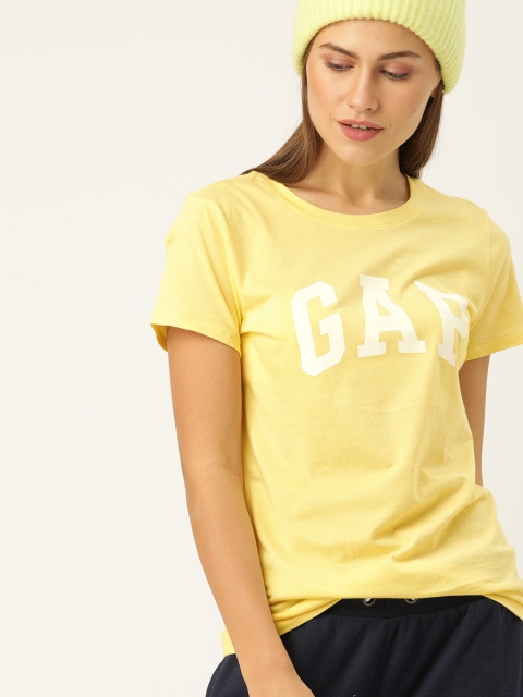 

GAP Women Yellow Printed Round Neck T-shirt
