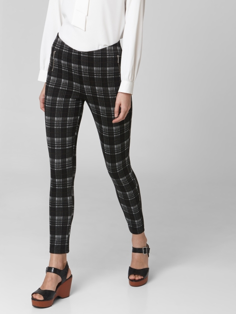 

Vero Moda Black & Grey Checked Treggings