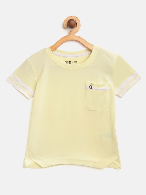 

Gini and Jony Boys Yellow Solid Round Neck T-shirt