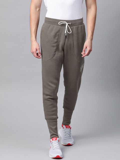 

UNDER ARMOUR Men Taupe Baseline Solid Fleece Joggers