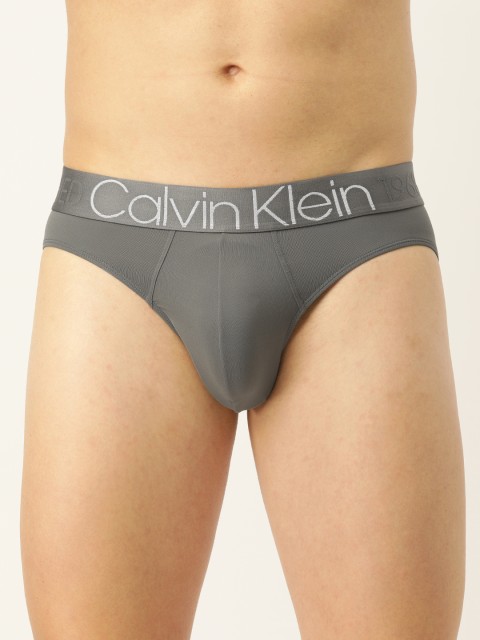 

Calvin Klein Underwear Men's Grey Solid Briefs