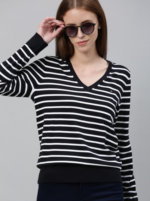 

Tommy Hilfiger Women Black Striped Pullover Sweater