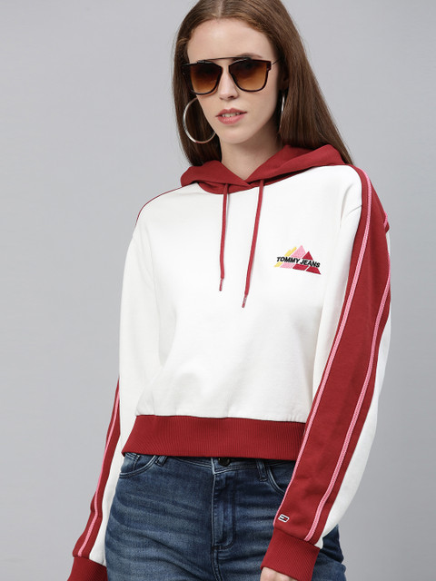 

Tommy Hilfiger Women White & Red Colourblocked Hooded Sweatshirt