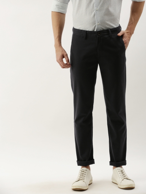 

PETER ENGLAND UNIVERSITY Men Black Slim Fit Solid Regular Trousers