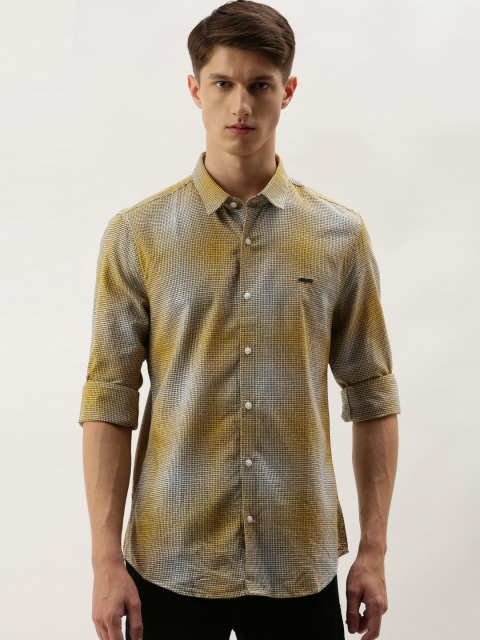 

PETER ENGLAND UNIVERSITY Men Yellow & White Slim Fit Checked Casual Shirt
