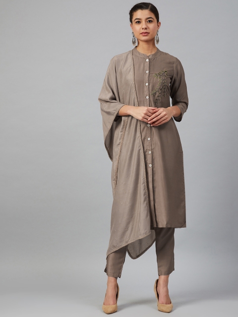 

Jompers Women Brown Solid Kurta with Trousers & Dupatta