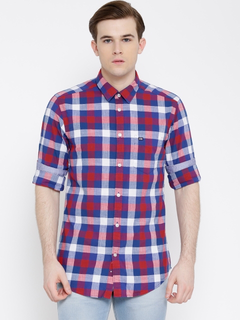 

Arrow Sport Blue & Red Manhattan Fit Checked Casual Shirt