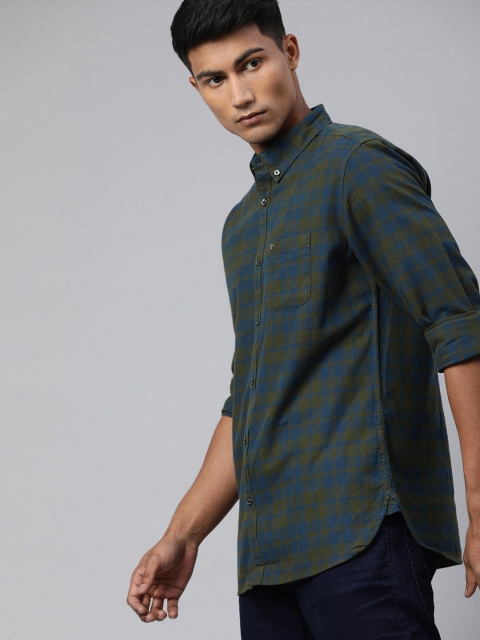 

THE BEAR HOUSE Men Olive Green & Blue Slim Fit Checked Casual Shirt