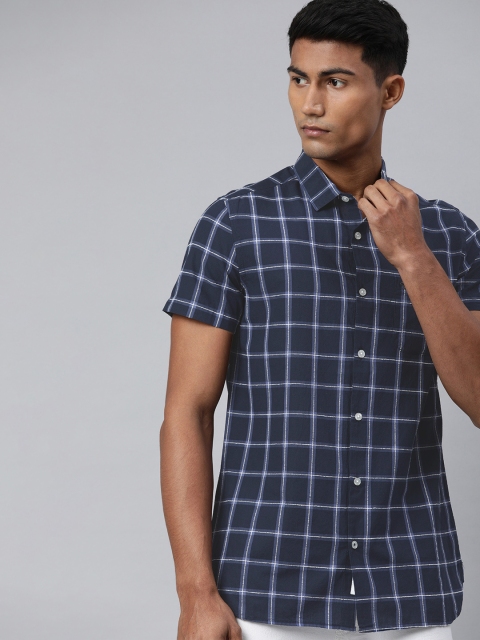 

THE BEAR HOUSE Men Blue & White Slim Fit Checked Casual Shirt