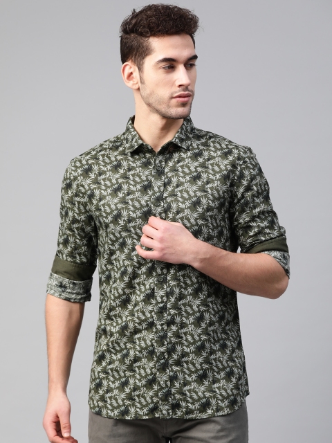 

Marks & Spencer Men Olive Green & Blue Easy Iron Regular Fit Floral Printed Casual Shirt