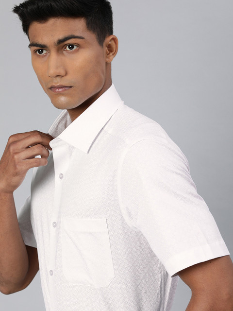 

Louis Philippe Men White Regular Fit Self Design Formal Shirt