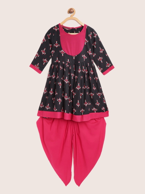 

Sangria Girls Black & Pink Ethnic Motif Print Kurta with Dhoti Pants