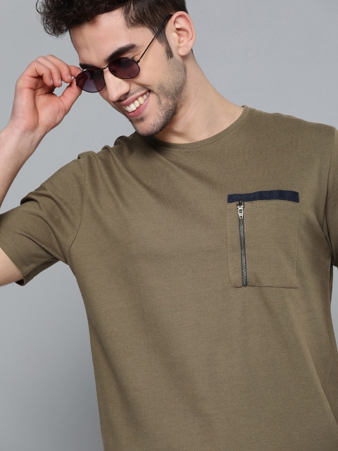 

HERE&NOW Men Olive Green Pure Cotton Solid Round Neck T-shirt