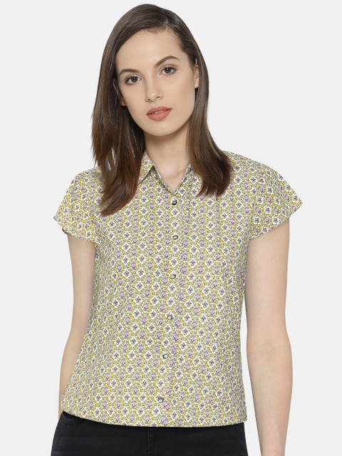 

Park Avenue Woman Yellow Floral Print Top