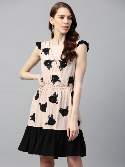 

I AM FOR YOU Women Dusty Pink & Black Embroidered Wrap Dress