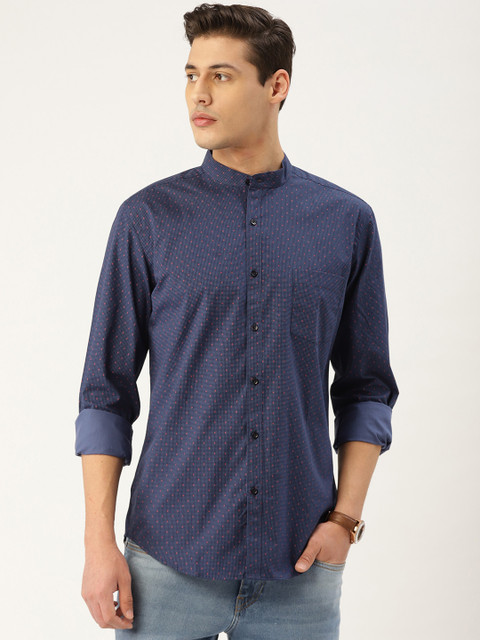 

Style Quotient Men Blue & Pink Geometric Print Smart Shirt