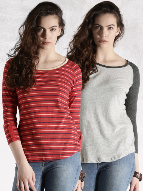 

Roadster Pack of 2 Pure Cotton T-shirts, Grey
