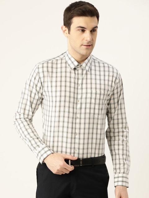 

Hancock Men Off-White & Navy Blue Pure Cotton Slim Fit Checked Formal Shirt