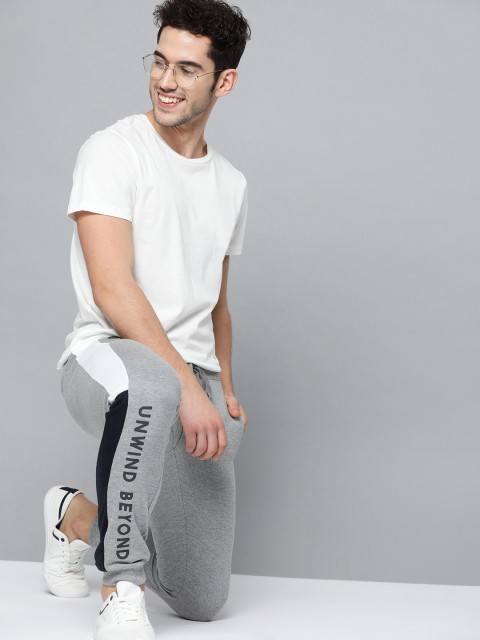 

Mast & Harbour Men Grey Melange Solid Joggers