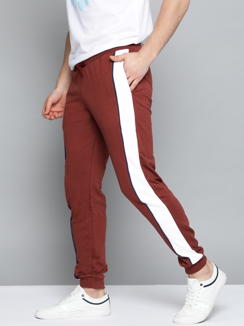 

Mast & Harbour Men Maroon Solid Joggers