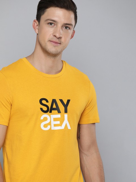 

Mast & Harbour Men Mustard Printed Round Neck T-shirt