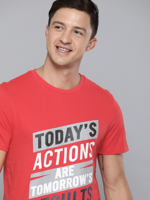 

Mast & Harbour Men Red Printed Round Neck T-shirt