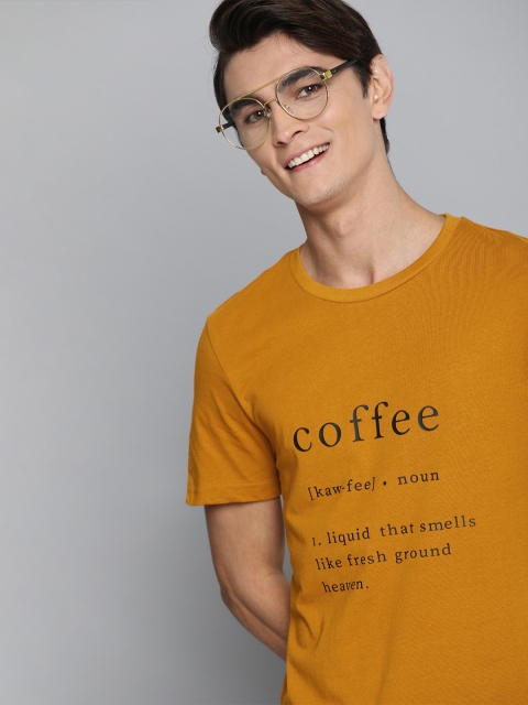 

Mast & Harbour Men Mustard Printed Round Neck T-shirt