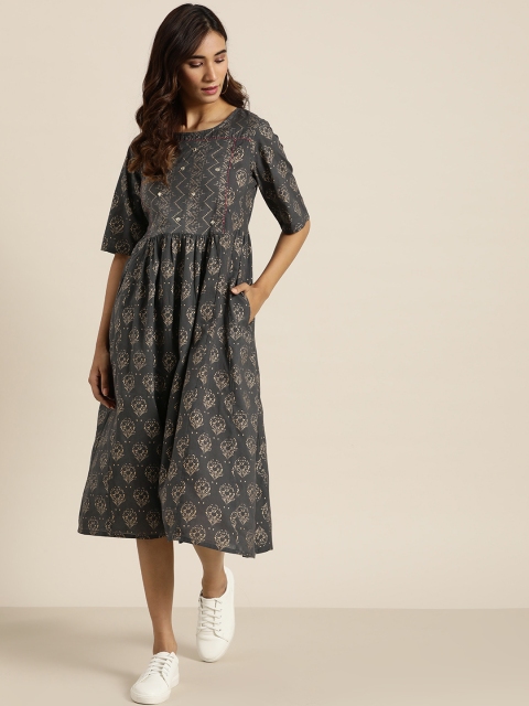 

Sangria Women Grey & Gold-Toned Printed Pure Cotton A-Line Dress