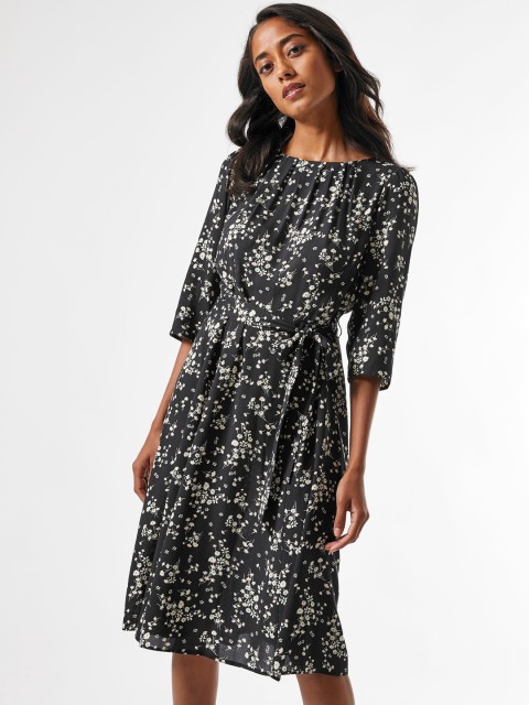 

DOROTHY PERKINS Women Black & Off-White Floral Print A-Line Dress