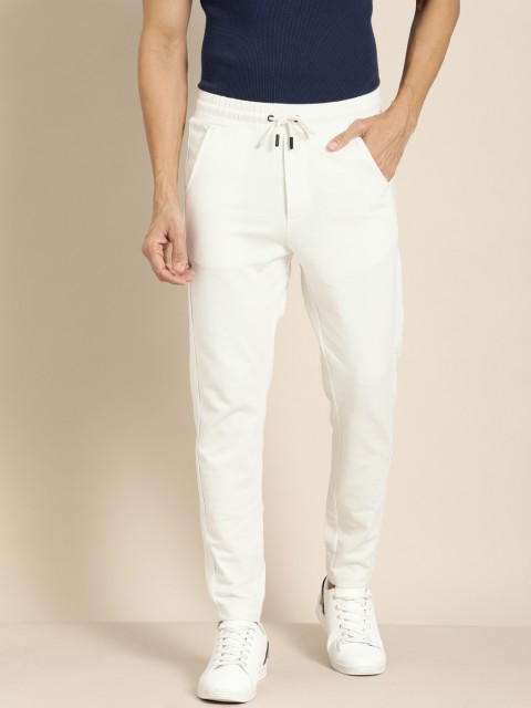 

INVICTUS Men White Solid Track Pants