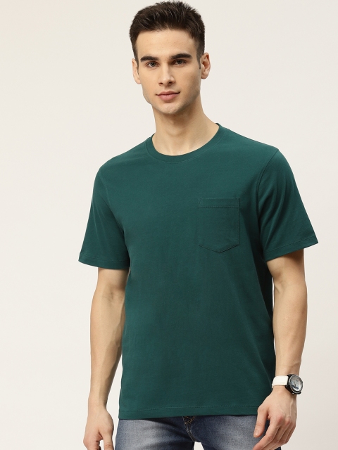

INVICTUS Men Green Pure Cotton Solid Round Neck T-shirt