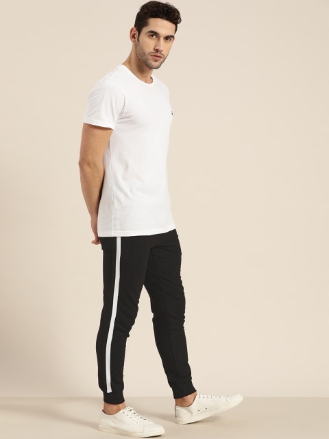 

Invictus Indoor Men Black Solid Pure Cotton Joggers