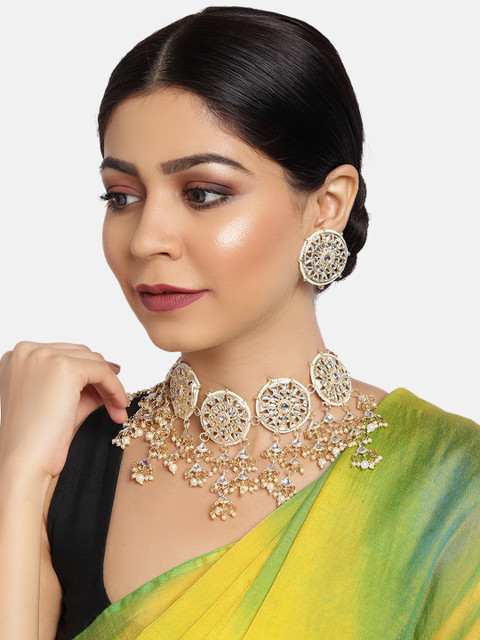 

Zaveri Pearls Gold-Plated Kundan Traditional Choker Necklace & Earring Set
