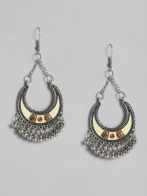 

Anouk Silver-Toned & Cream-Coloured Oxidised Crescent Shaped Chandbalis