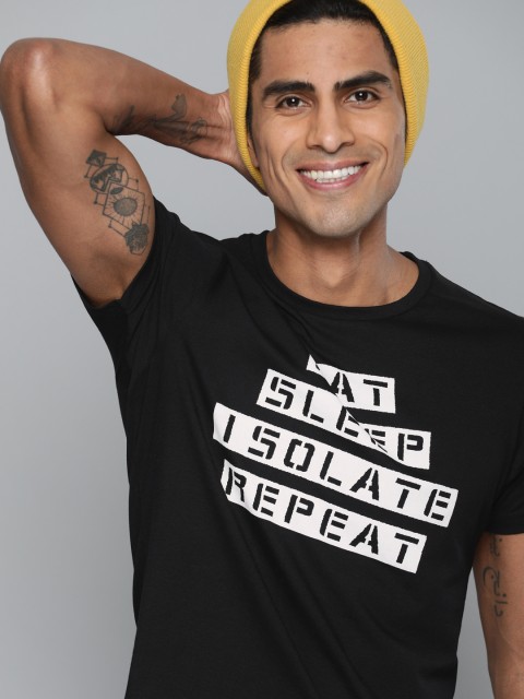 

HERENOW Men Black Printed Round Neck Pure Cotton T-shirt