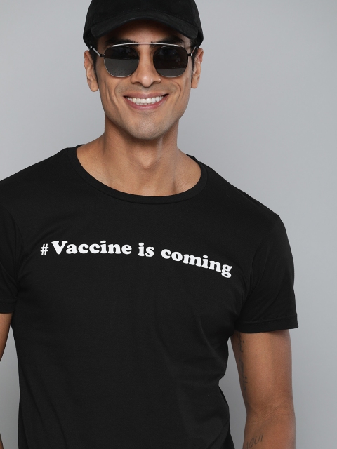 

HERENOW Men Black Printed Round Neck Pure Cotton T-shirt