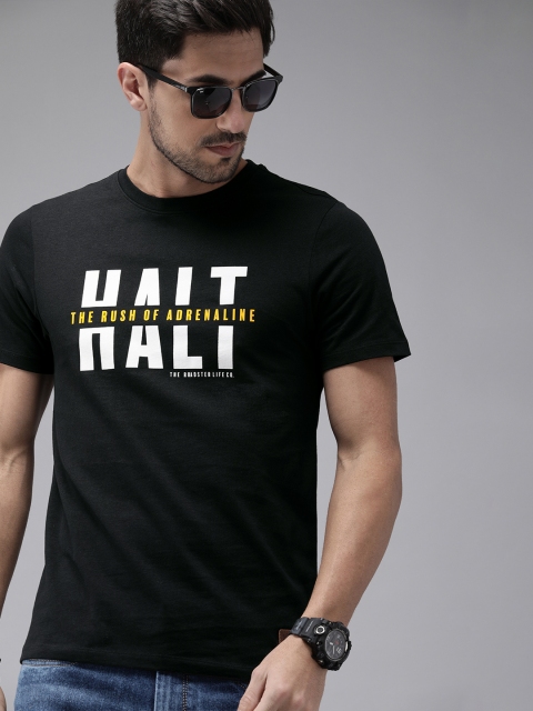 

Roadster Men Black Printed Round Neck Pure Cotton T-shirt