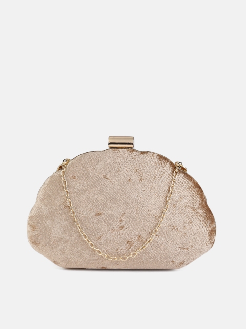 

DressBerry Beige Solid Clutch