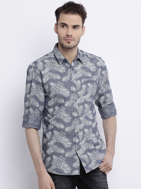 

Wrangler Blue Printed Slim Fit Casual Shirt