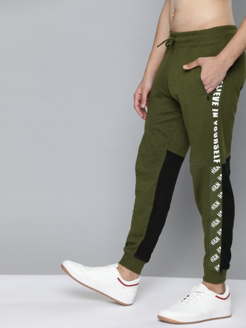 

HERE&NOW Men Love Green & Black Printed Jogger, Olive